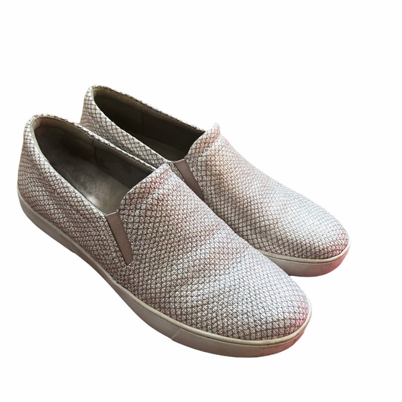 Naturalizer slip ons - Picture 1 of 6